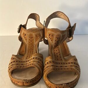 PIKOLINOS…Leather Sandals